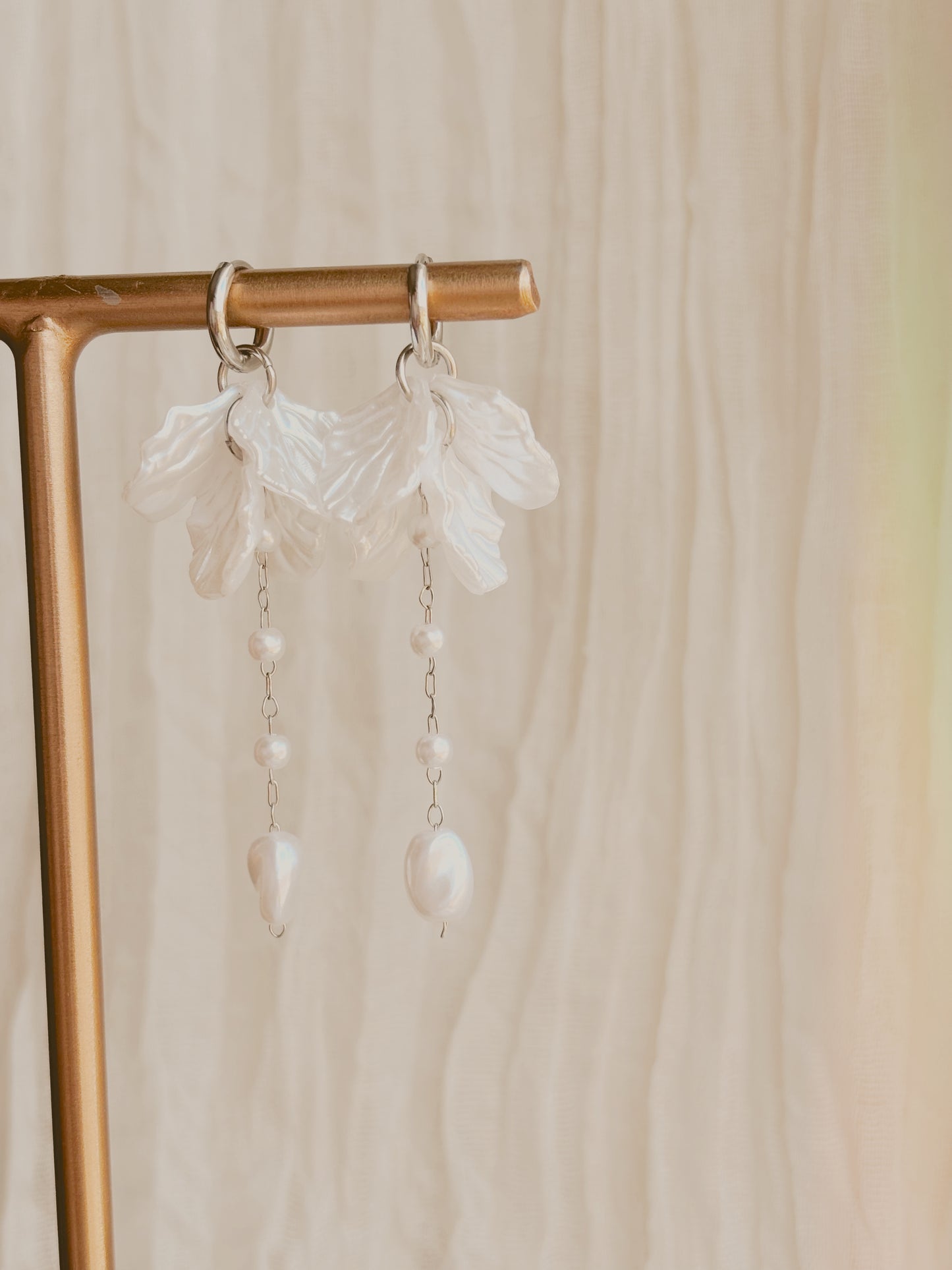 Handmade pearl drop earrings - tarnish free - Gold & Silver