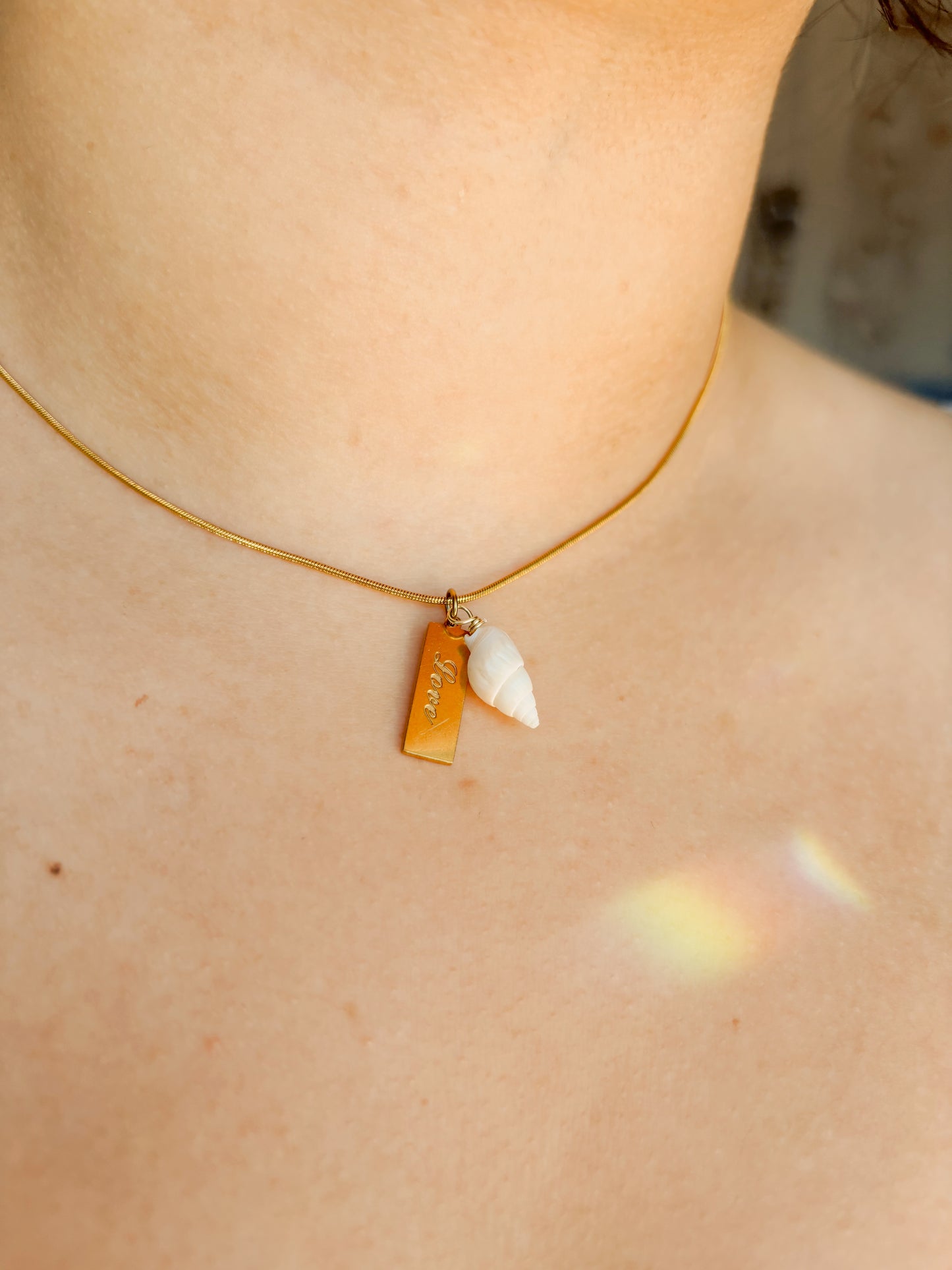 18k gold plated ‘lobe’ tag with shell Necklace