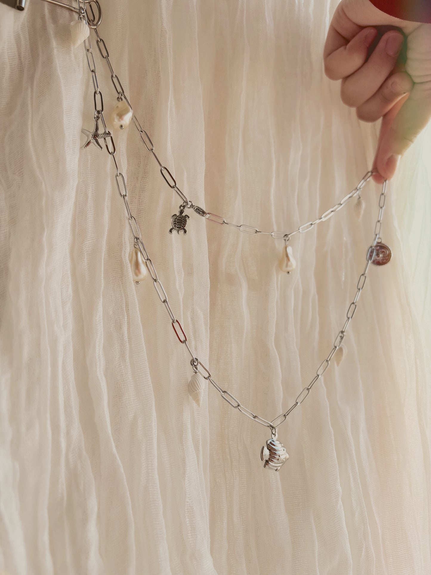 Adjustable waist chain - waterproof - gold or silver
