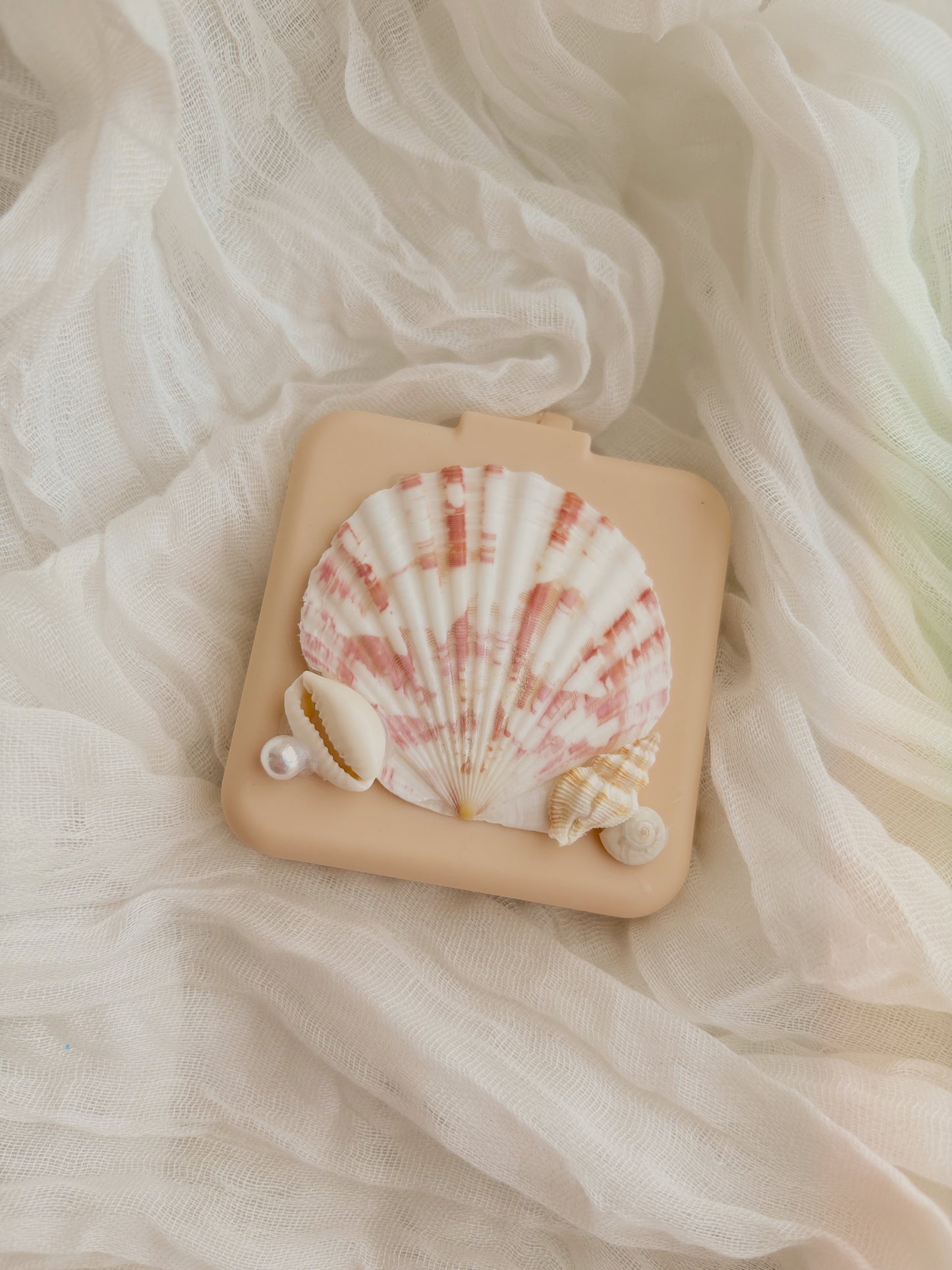 Pocket mirror and brush