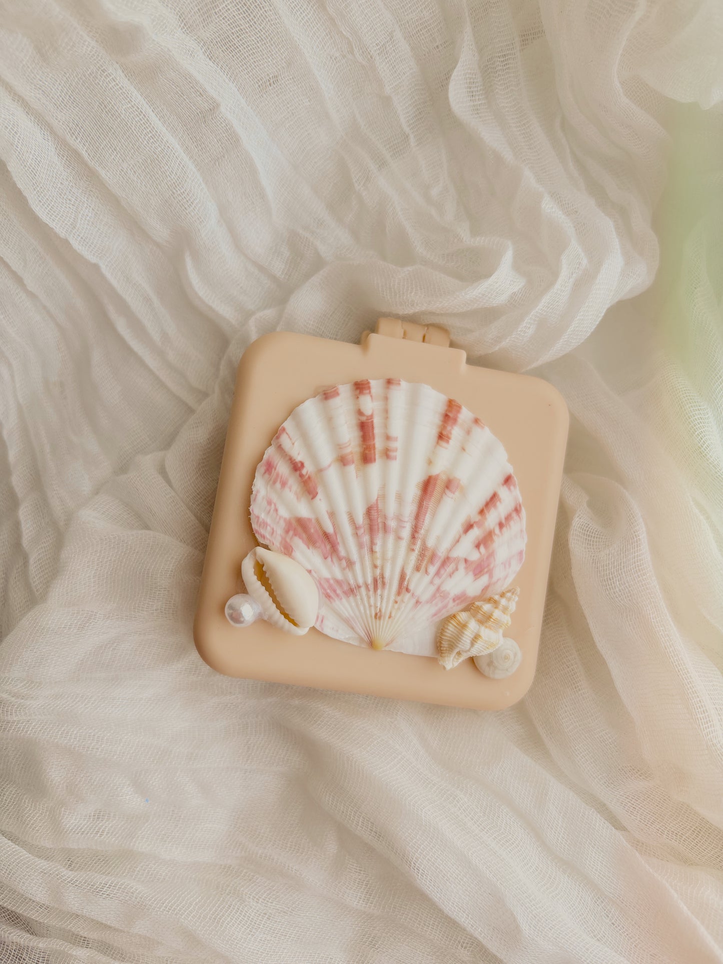 Pocket mirror and brush