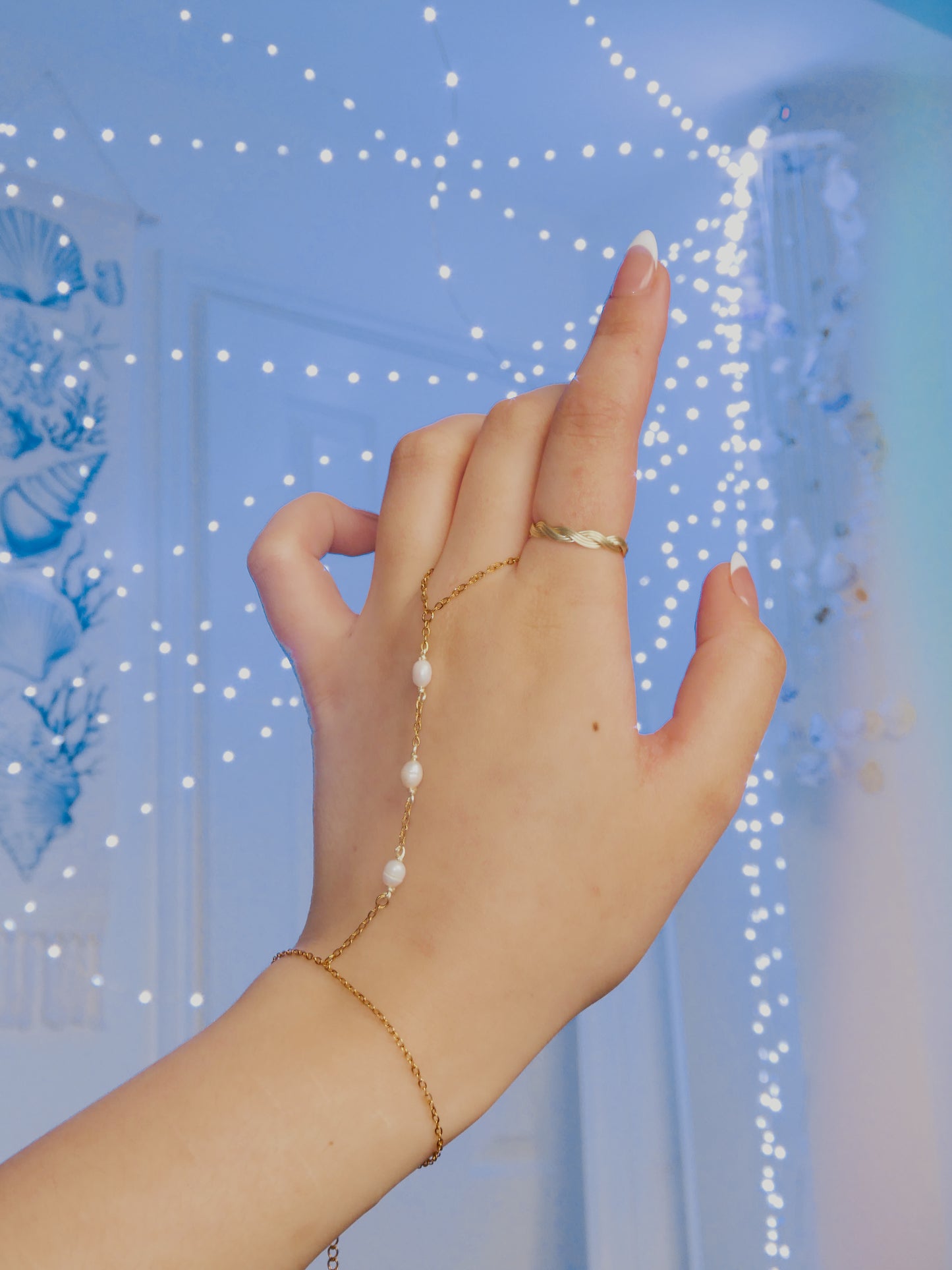 Fresh water pearl hand chain
