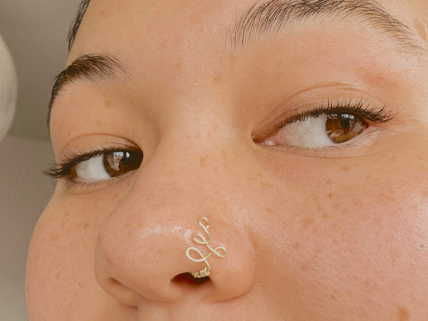 Adjustable Stainless Steel Nose Cuff