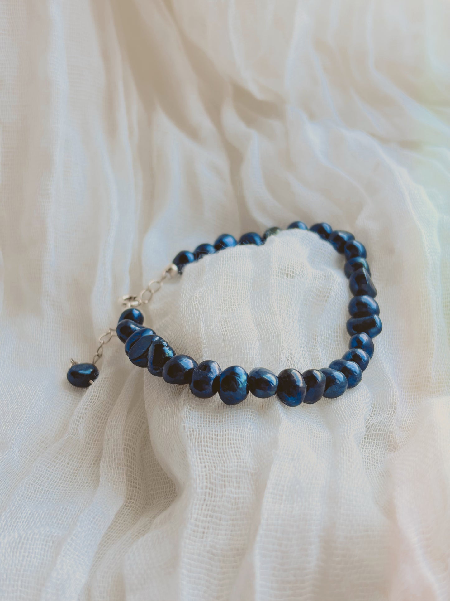 Fresh water dark pearl bracelet