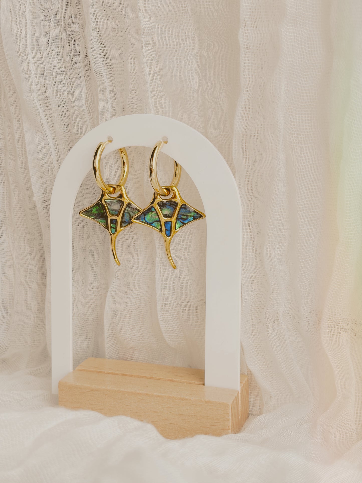 Abalone Manta ray earrings