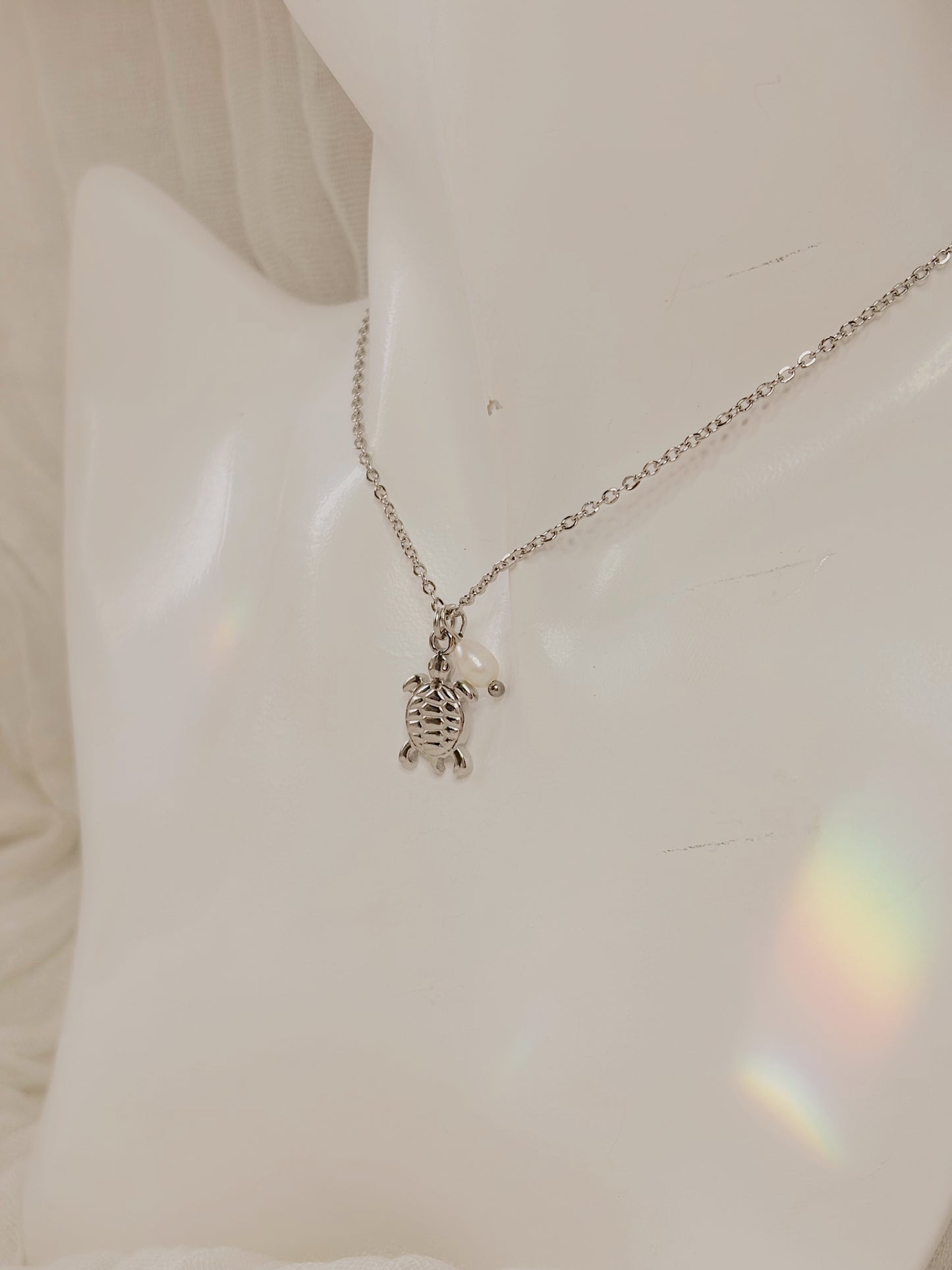 Dainty Turtle & fresh water Pearl necklace