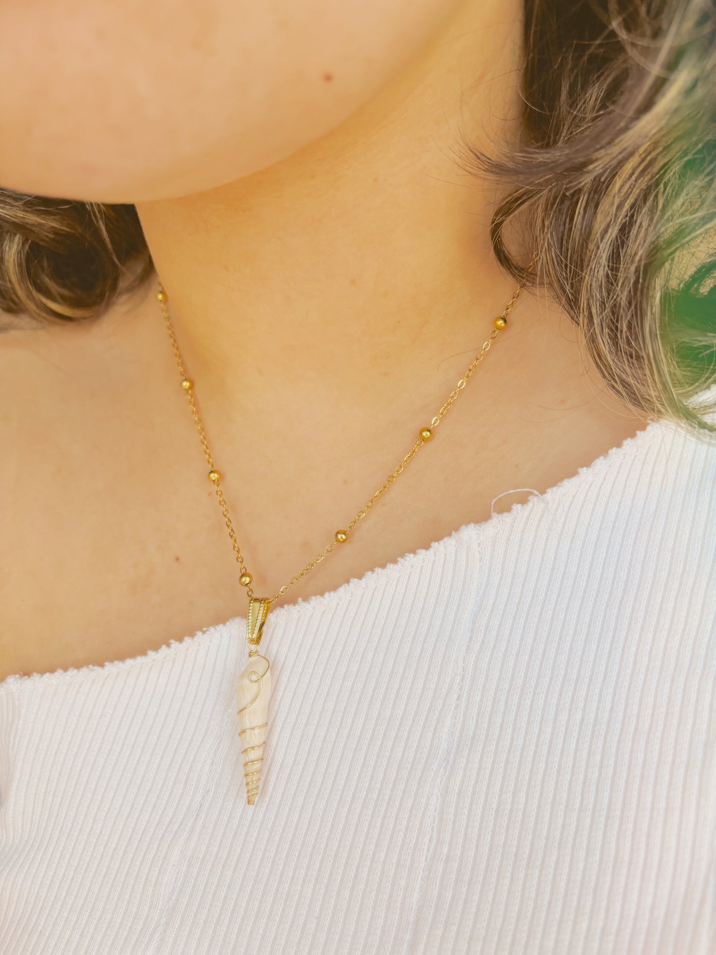 Natural shell necklace with unique wire detailing - tarnish free - silver & gold