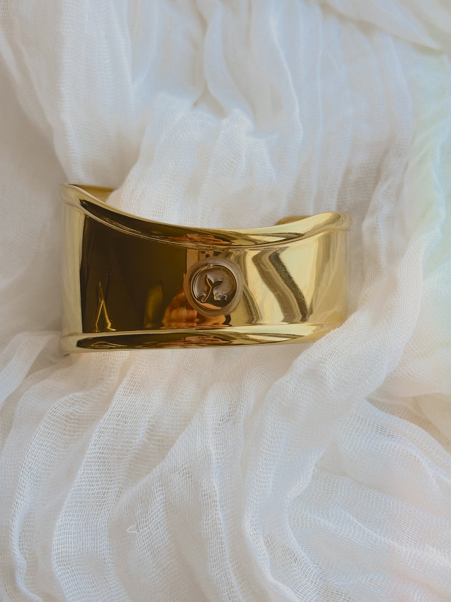 Chunky whale coin bangle - Ajustable - gold or silver