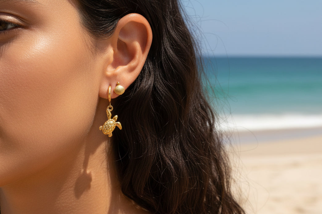 Gold Turtle earrings - 18k gold PVD plated stainless steel - tarnish free