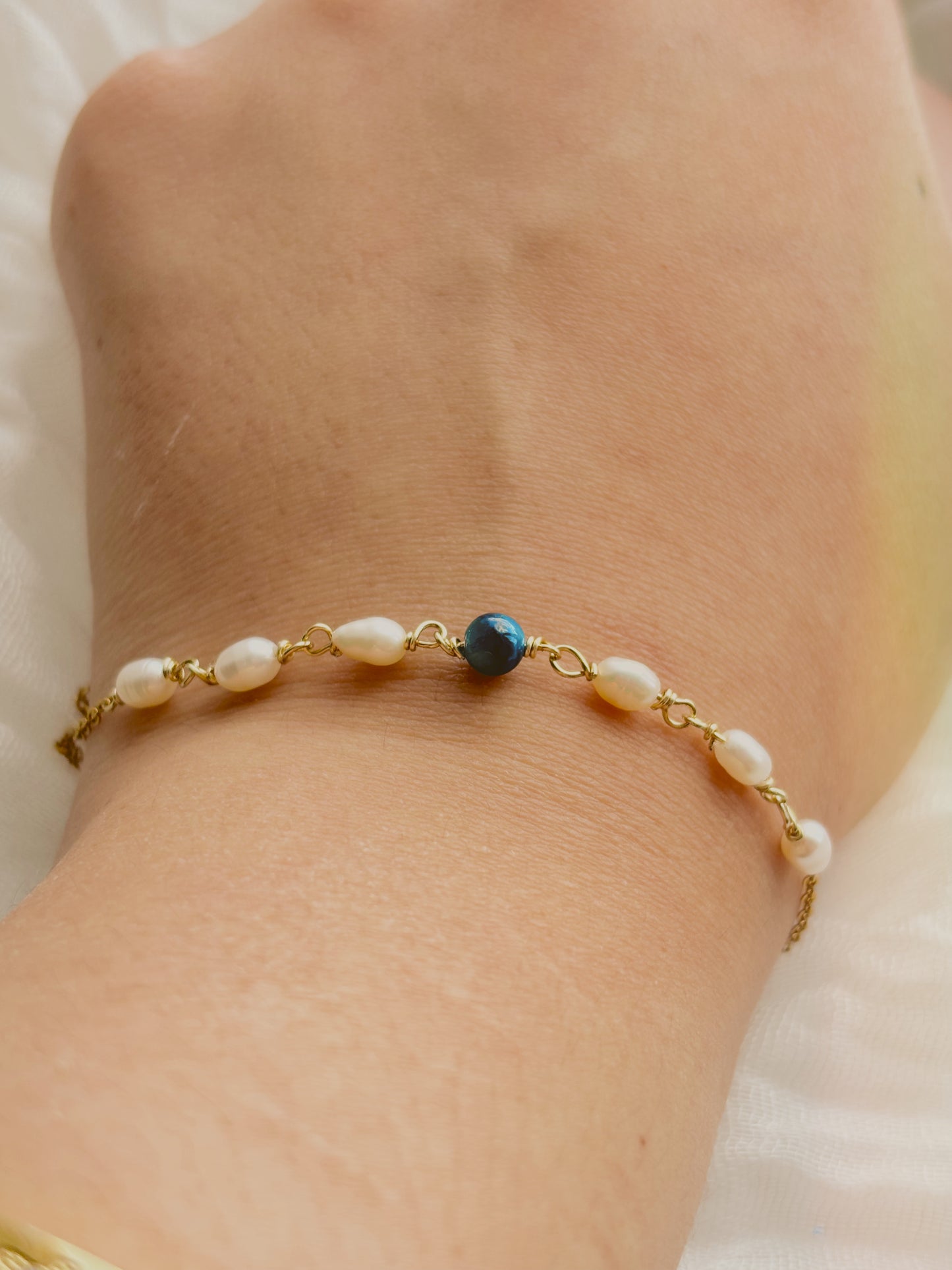 Fresh water pearl bracelet with blue tiger eye - tarnish free - gold & silver - handmade