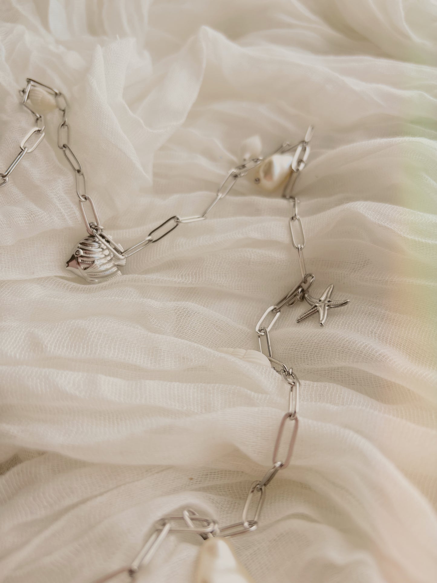 Adjustable waist chain - waterproof - gold or silver