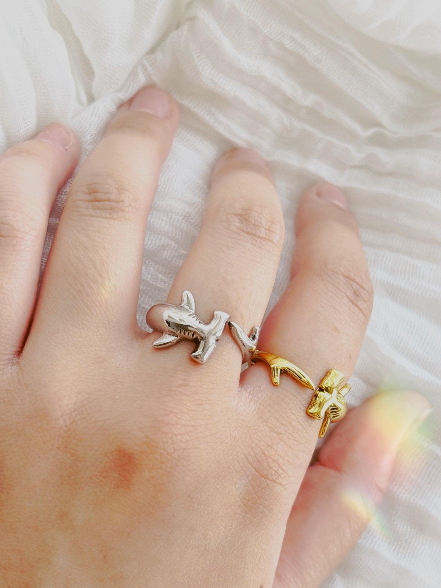 Hammerhead shark ring