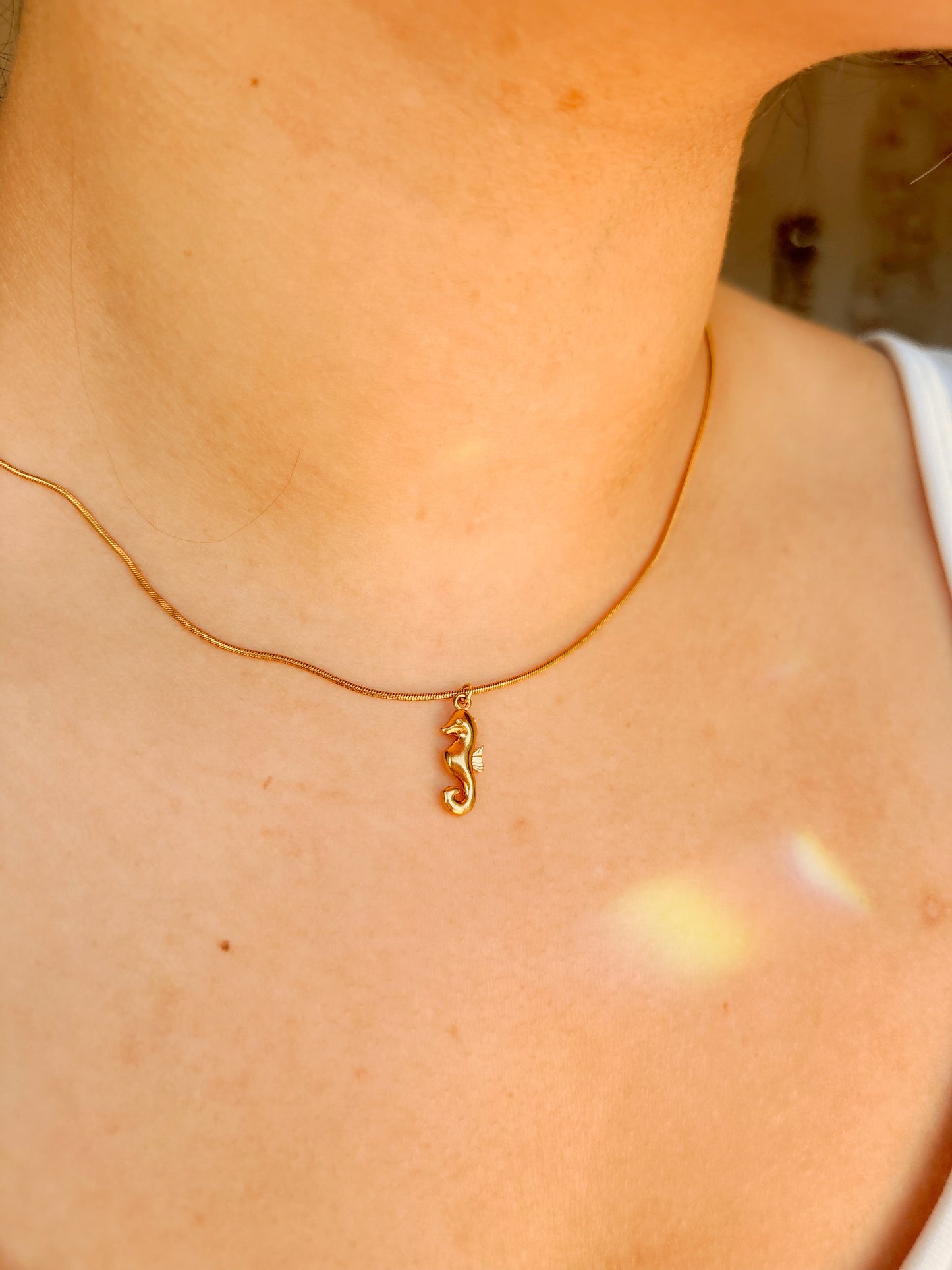18k gold plated dainty seahorse necklace
