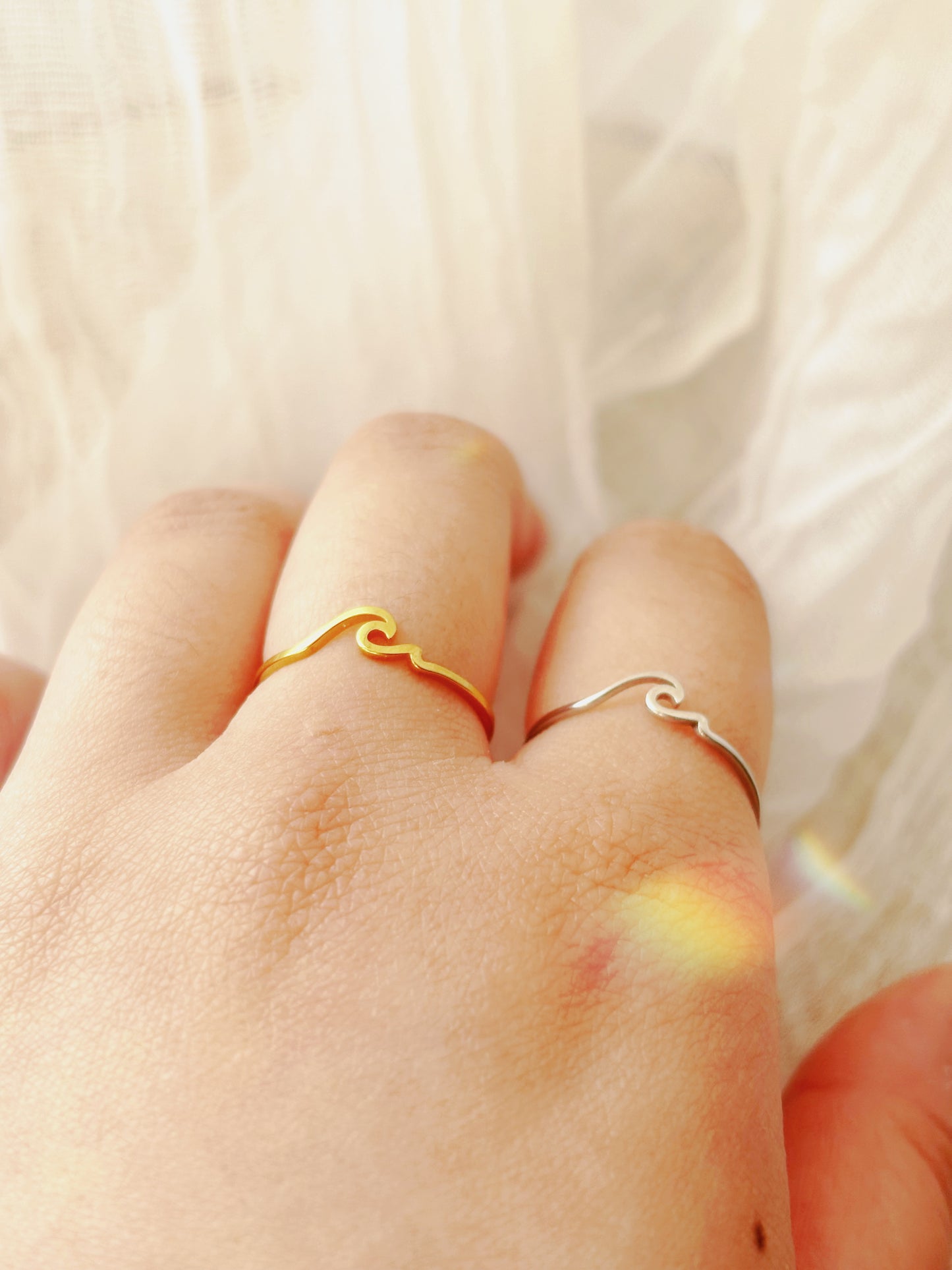 Dainty tarnished free wave ring